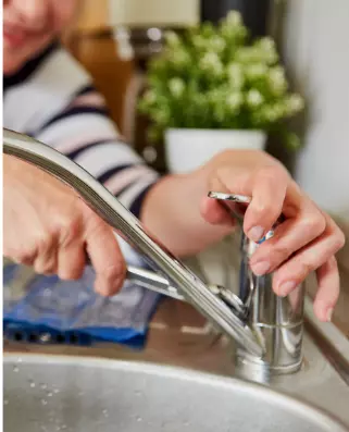 fix Kitchen Faucet Won't Stay In Place