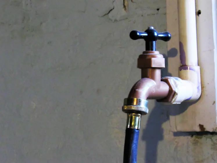Does a Smaller Hose Increase The Water Pressure of Outdoor Faucet?